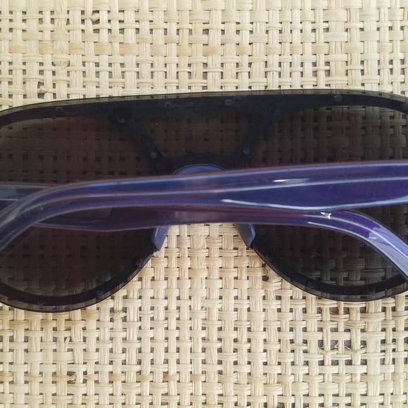 New Men's "MONCLER" Blue Frame Sunglasses - Picture 5 of 6